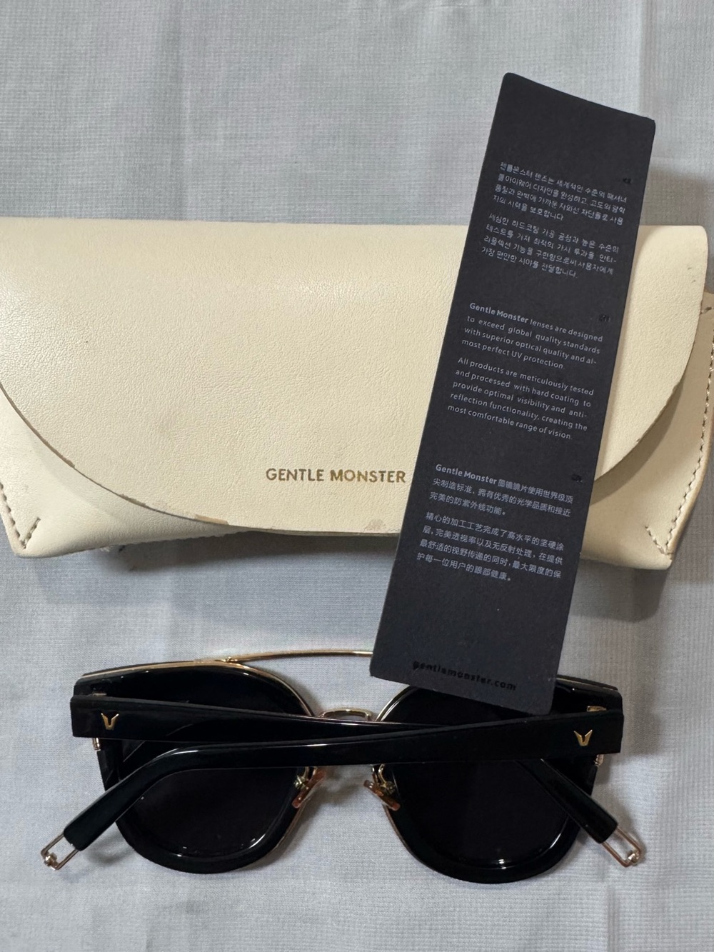 🕶️ GENTLE MONSTER x Tilda Swinton Collaboration Sunglasses w/case-Pre-loved/EUC - Picture 2 of 14